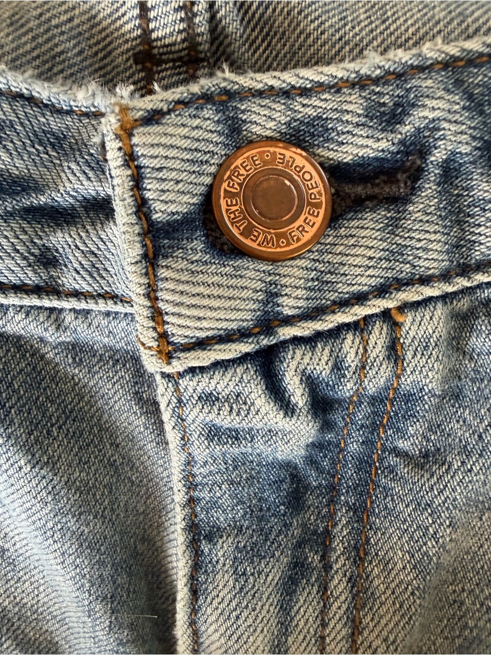 We The Free Raw Hem Flare Jeans Light Wash Size 28 - Picture 6 of 14